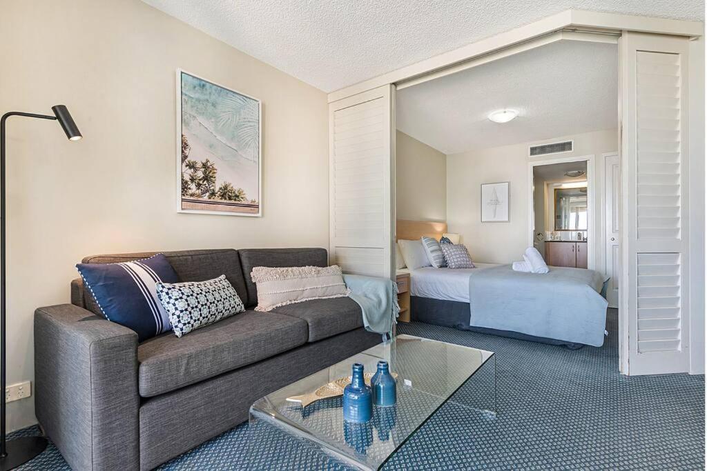 Landmark Resort - Private Apartment Mooloolaba Buitenkant foto
